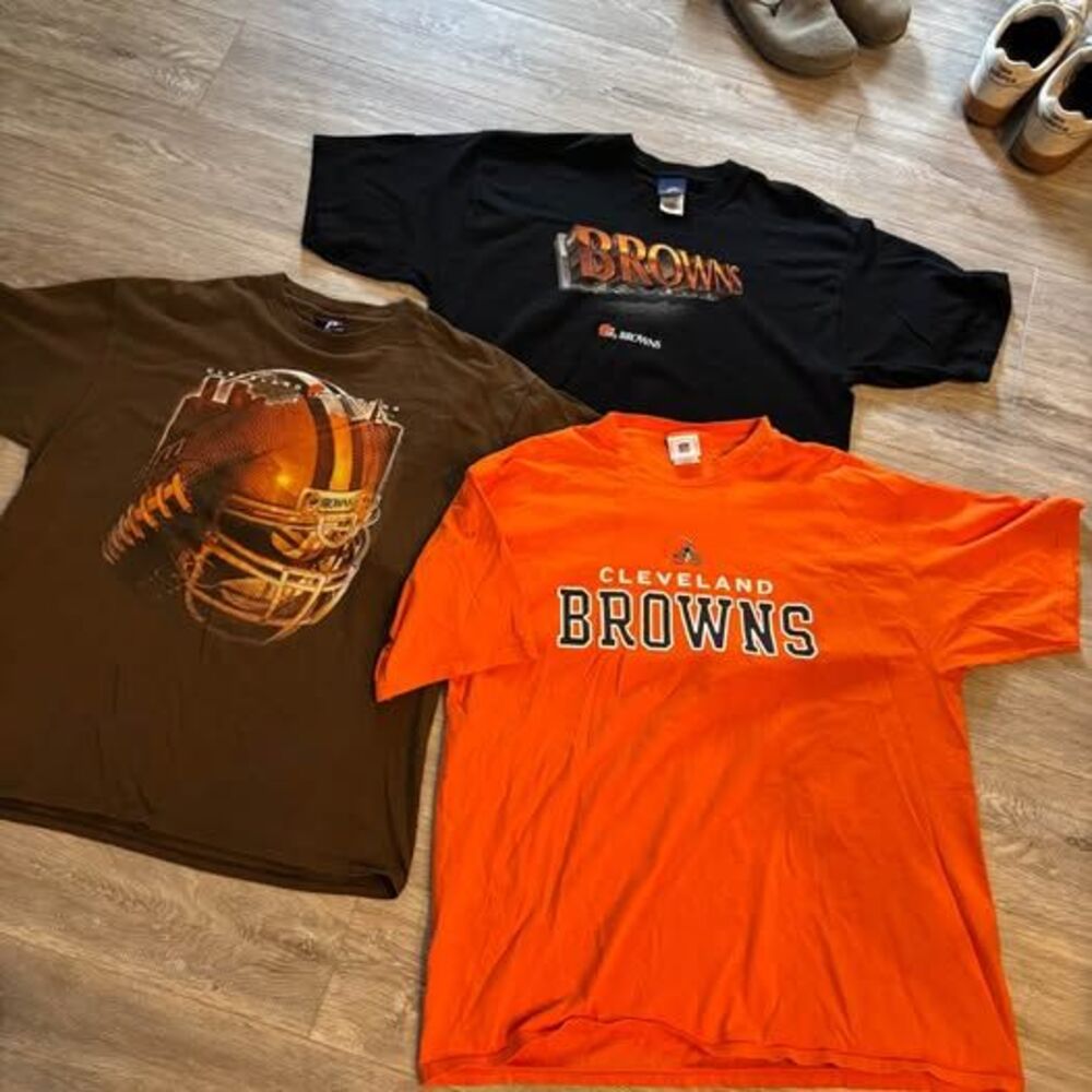 Cleveland Browns 3-Shirt Bundle XL/2XL — NFL Tees Black Brown Orange